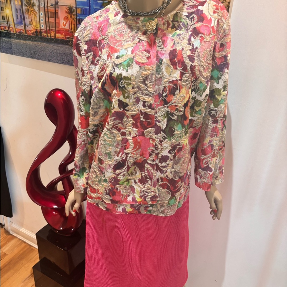 St. John floral skirt suit metallic shimmer 14 L Pink summer 3 piece jacquard